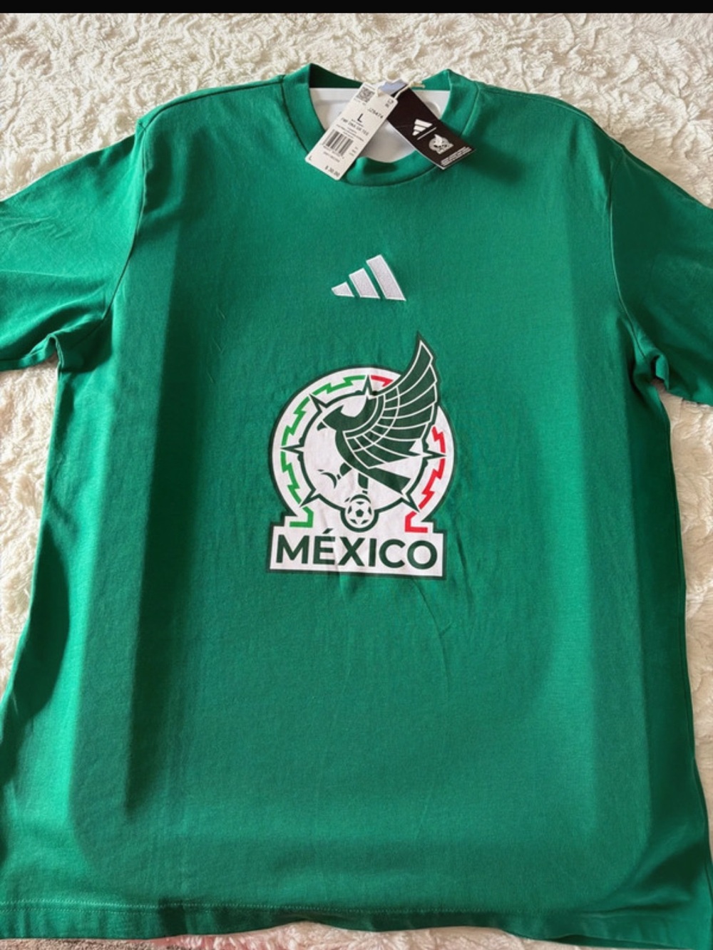 NWT adidas men Green Mexico Soccer Tee with Crest Size L